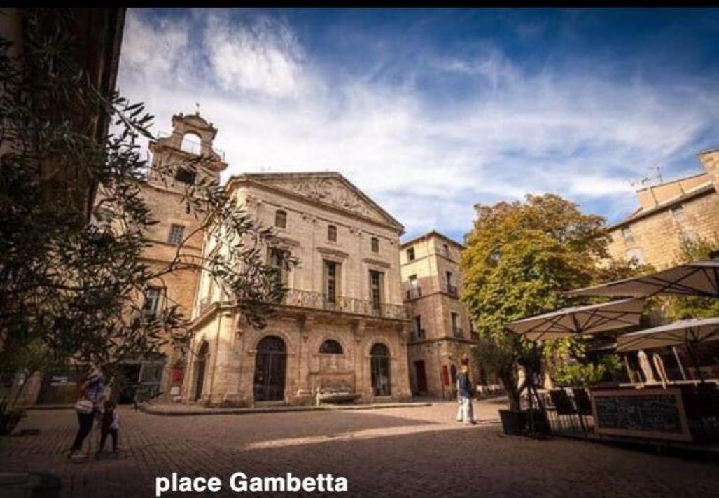 L'Authentique Apartment Pezenas Luaran gambar